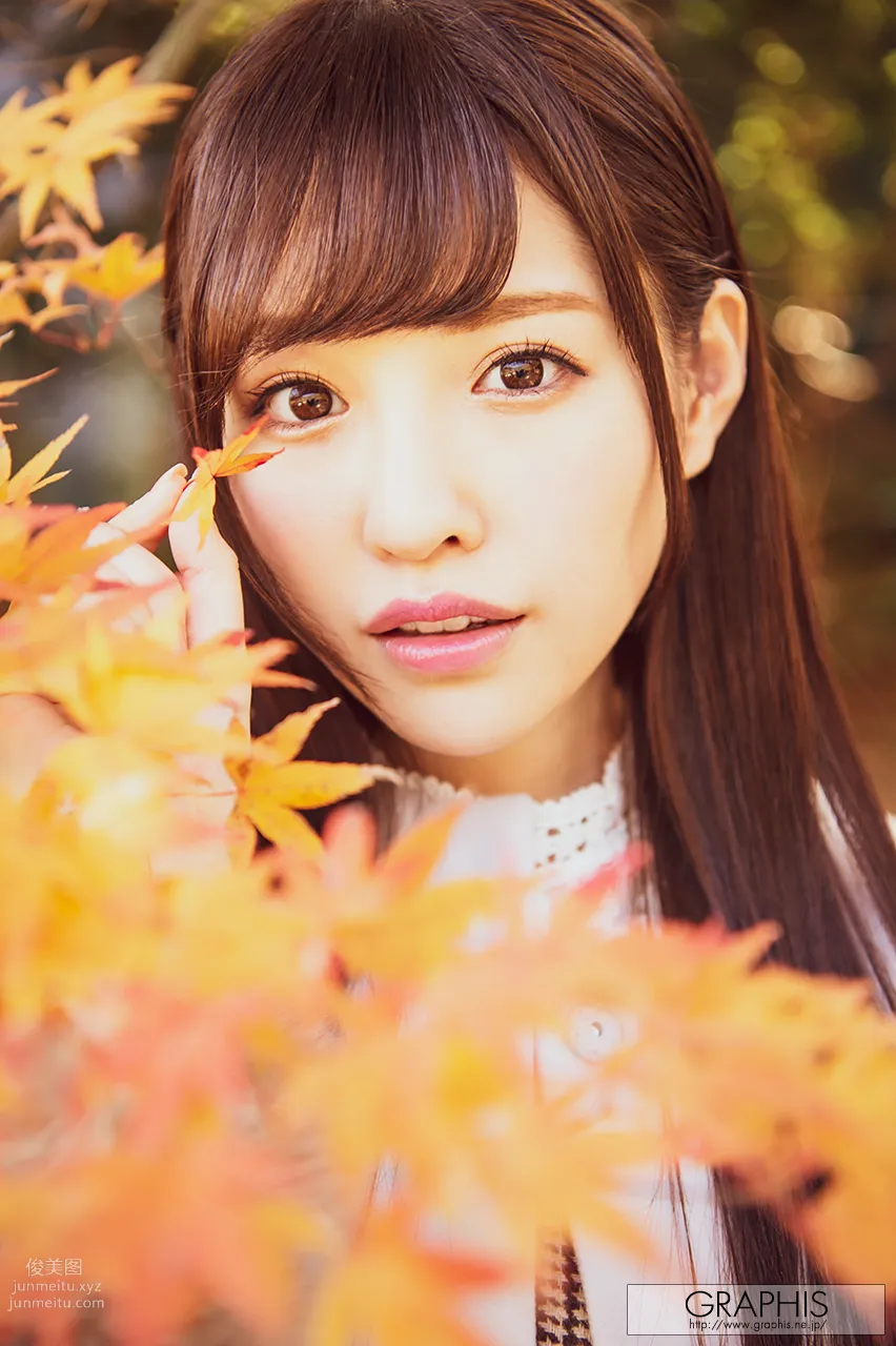 Arina Arata: Graphis photo 10