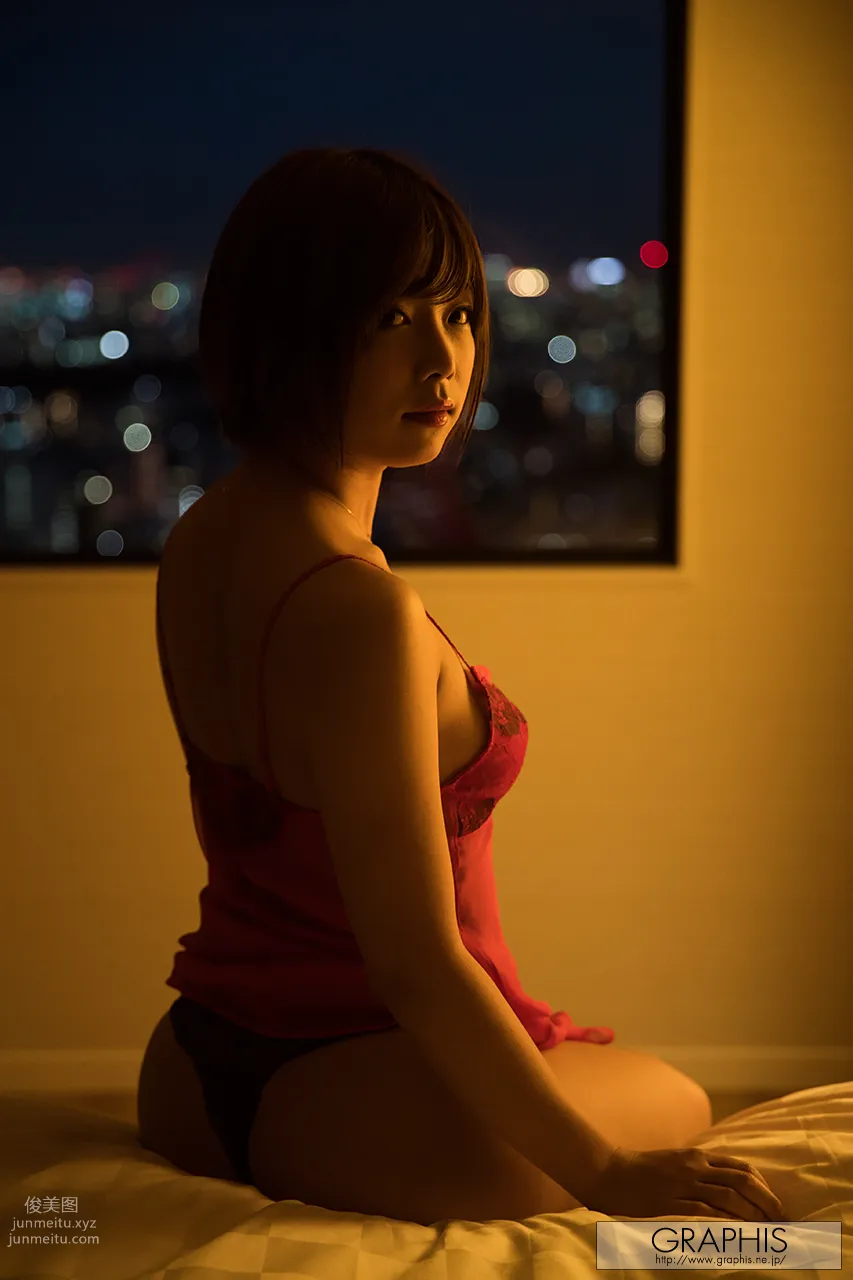 Mana Sakura: Graphis photo 20