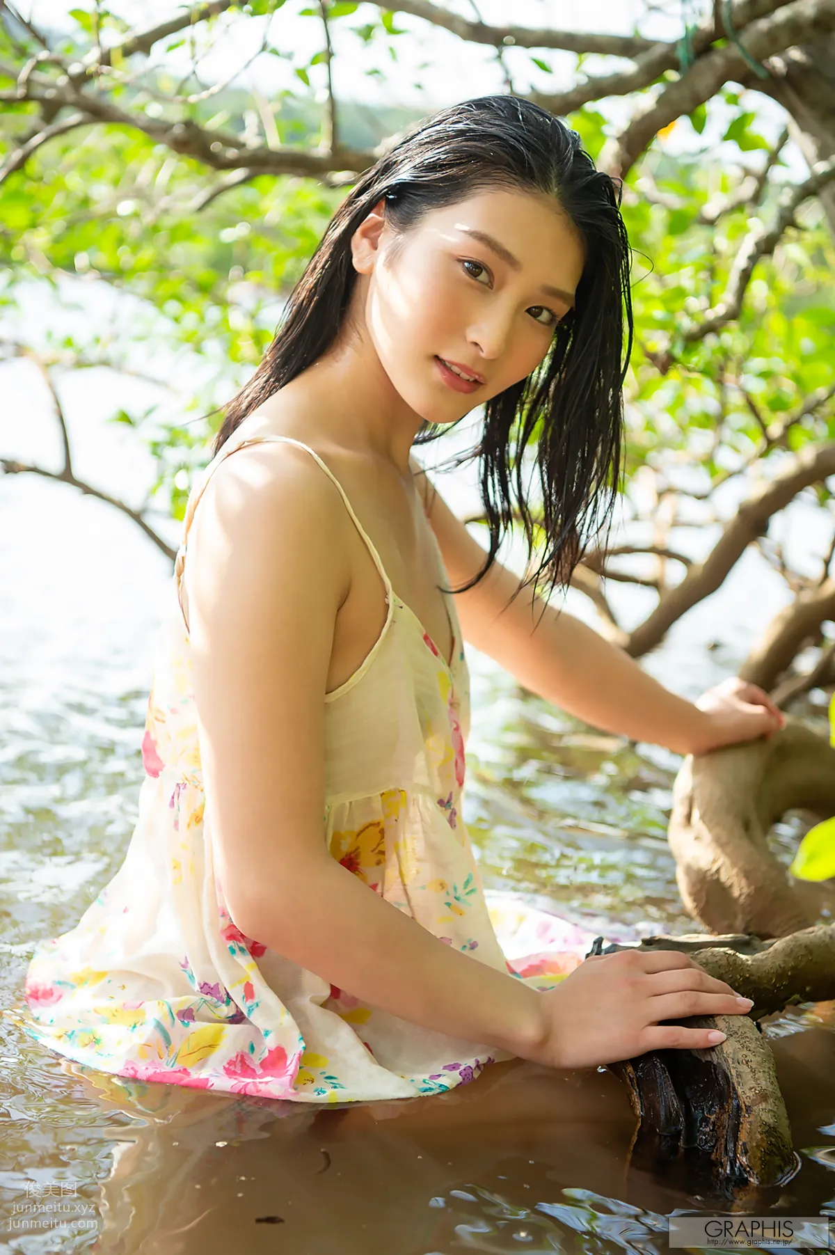 2018-10-19 Gals No.439 Suzu Honjo - [A NEW STAR!] 272