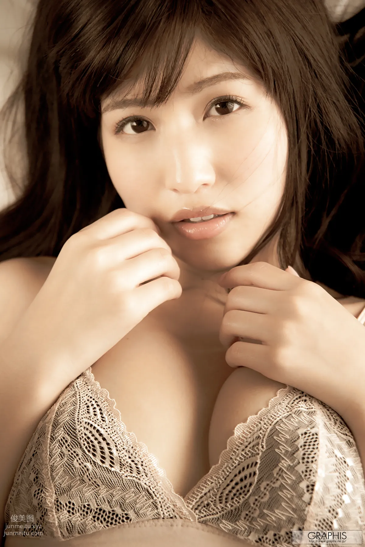 Graphis 2018.10 Momo Sakura photo 15