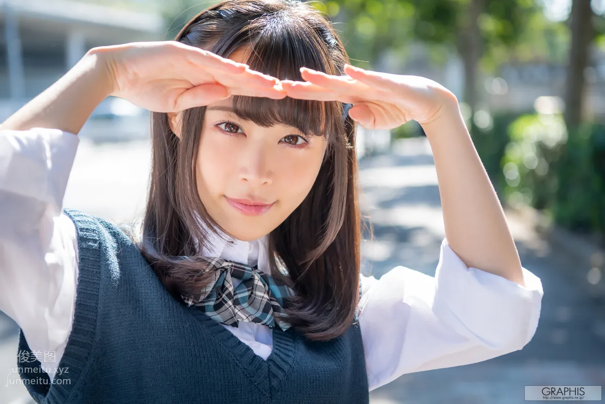 [Graphis] 2019-12-20 First Gravure - Hiyori Yoshioka 吉岡ひより 44