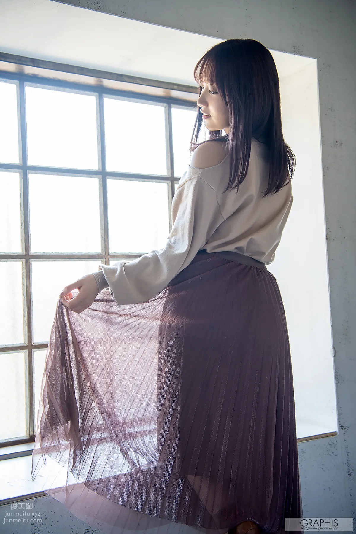 Anna Kami: Graphis Angel Smile photo 5