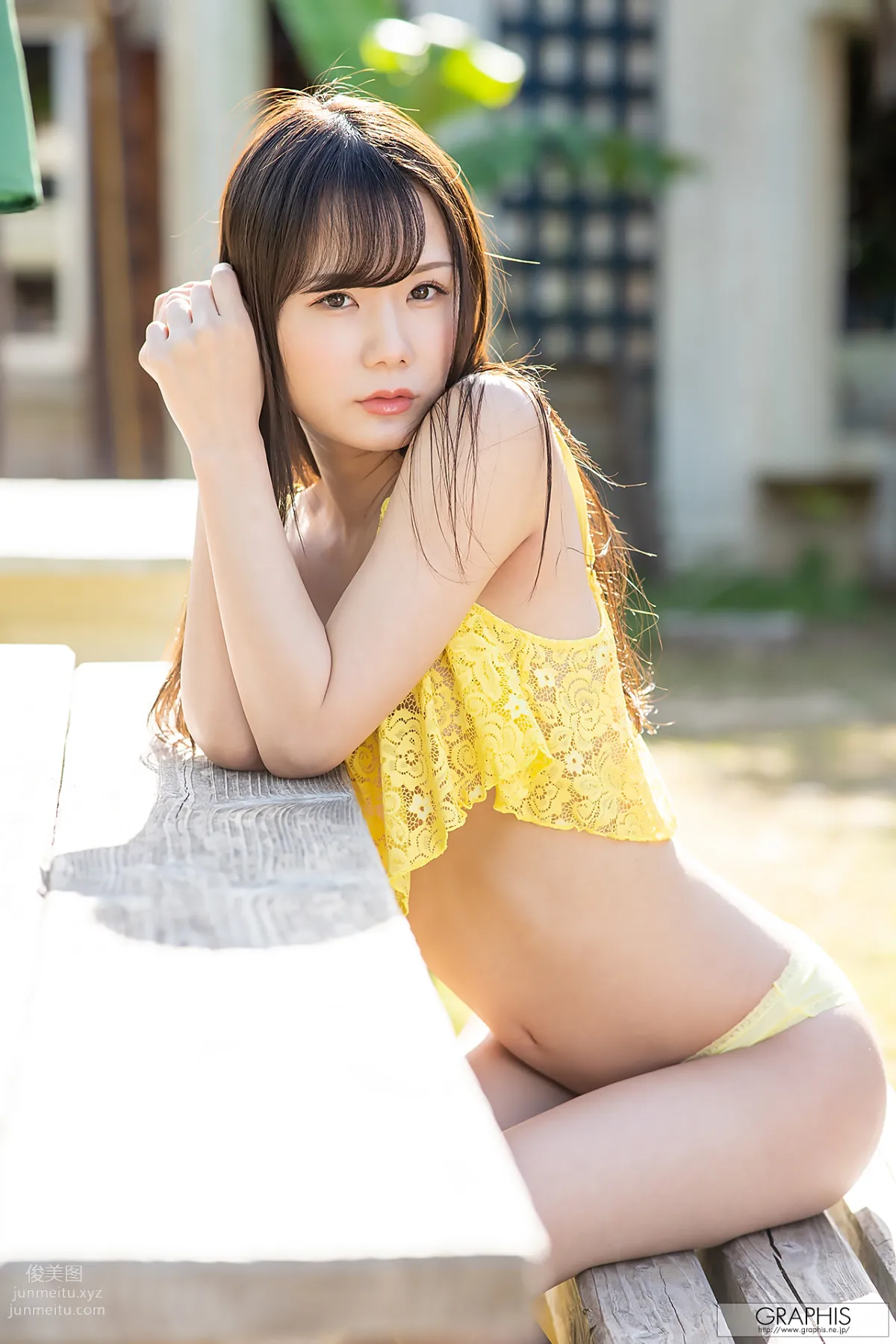 miru: Graphis photo 13