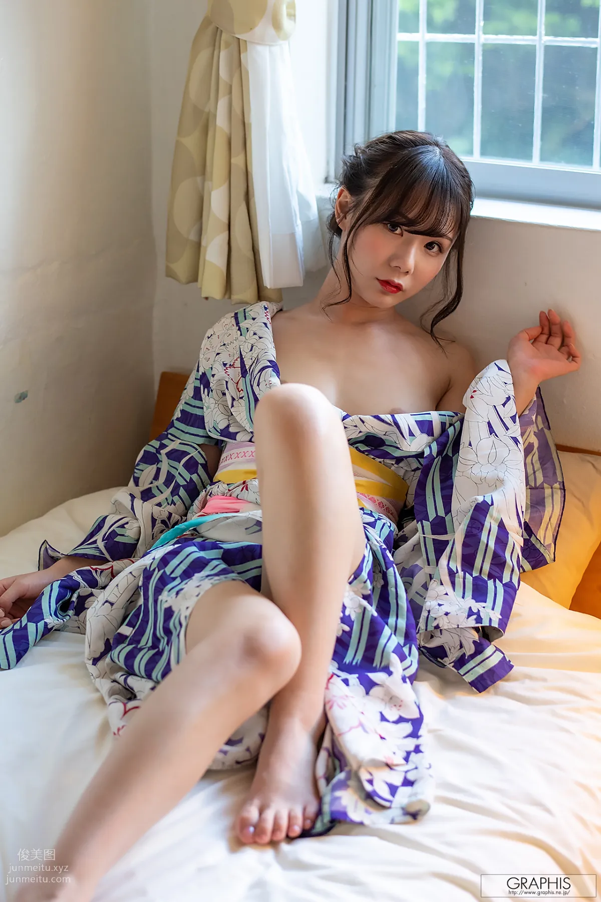 miru: Graphis photo 84