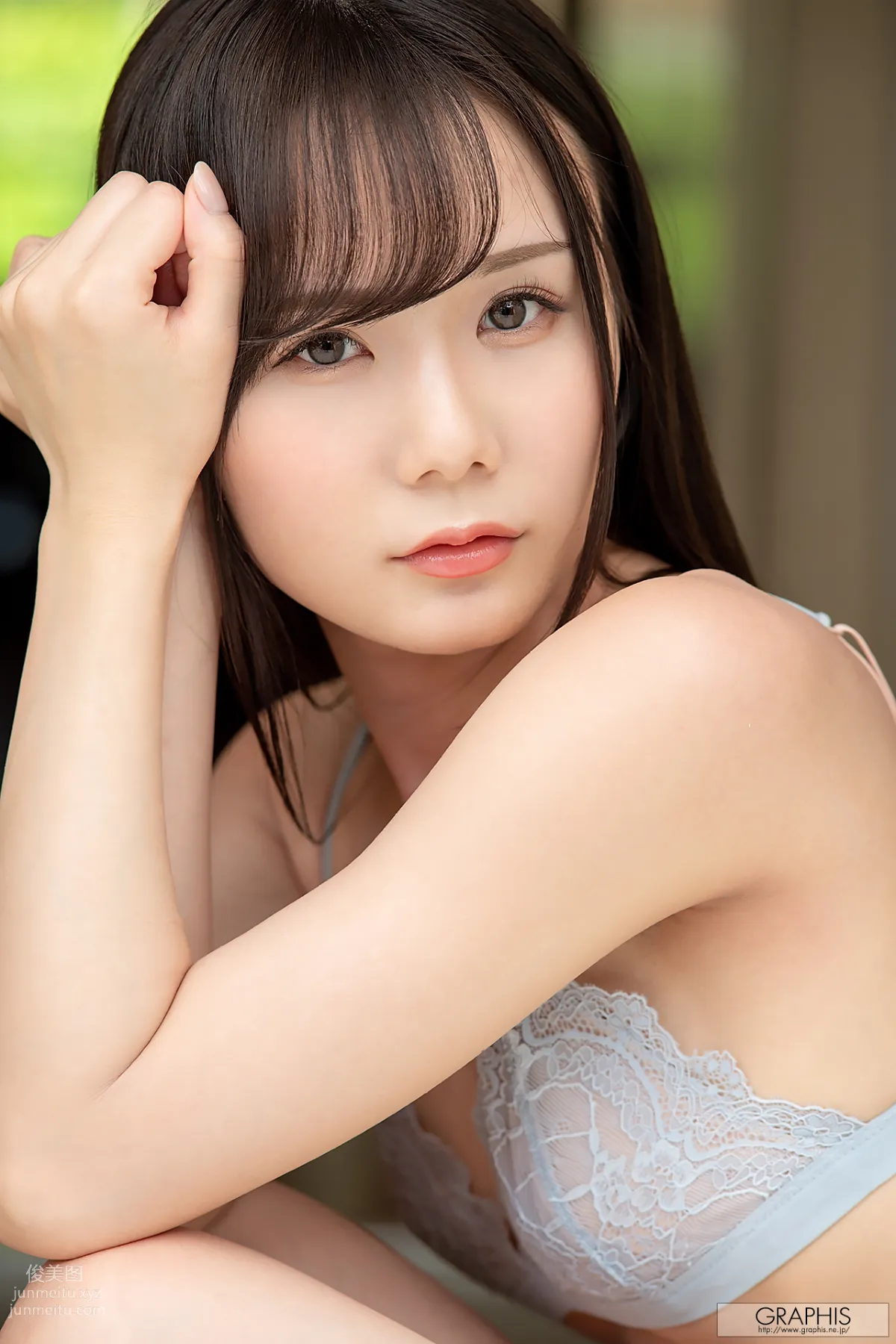 miru: Graphis photo 64