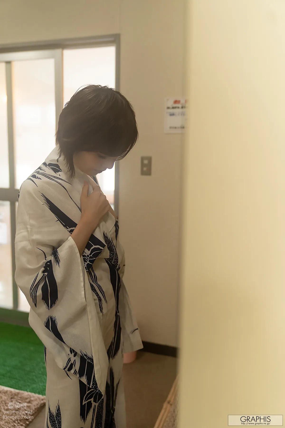 [Graphis] 2020-05-01 Gals - Riona Hirose 広瀬りおな 『 Traverse de craie 』 63