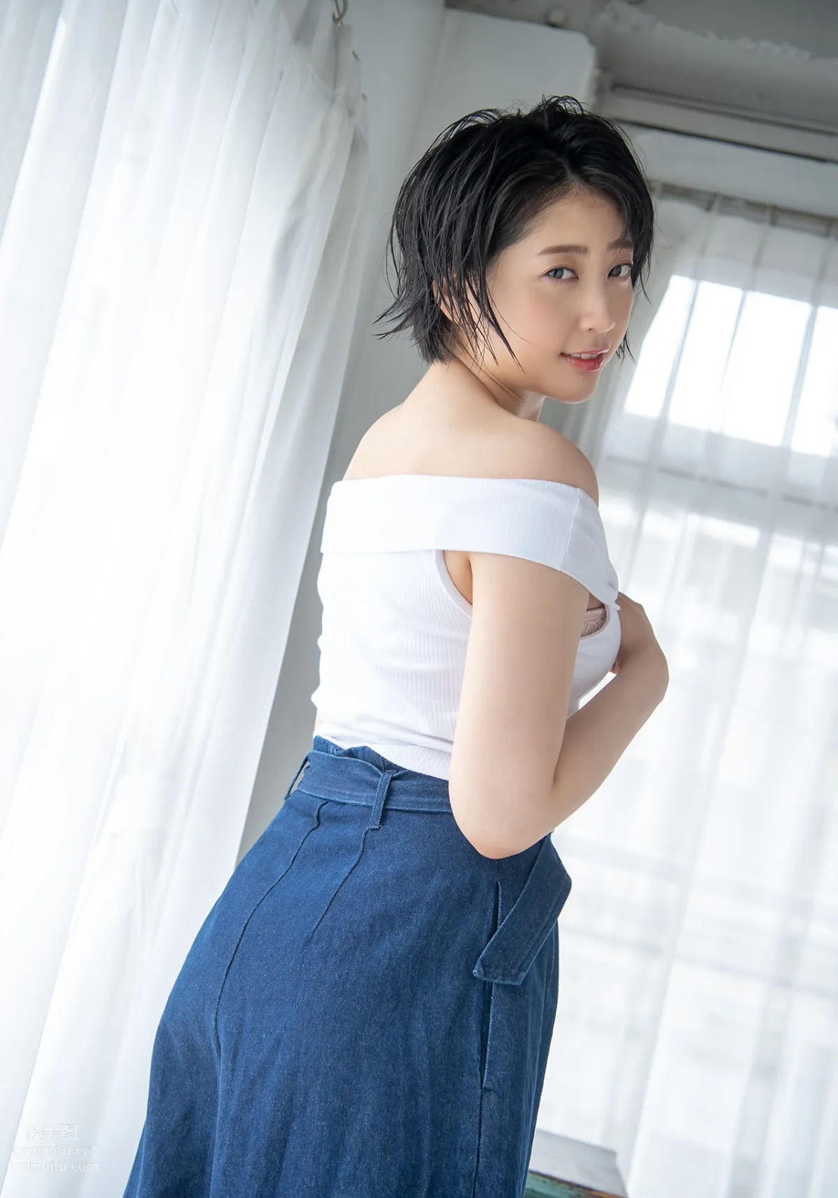 [Graphis] 2020-08-21 Gals - Hibiki Natsume 夏目響 『 Sounds cute!! 』 45