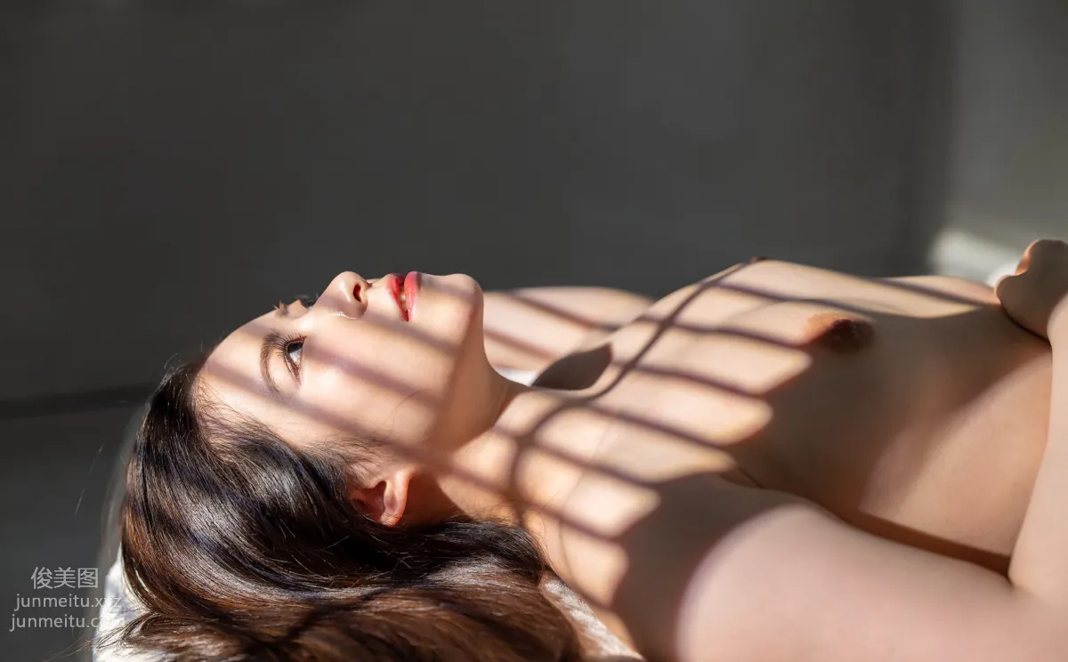 Ena Satsuki: Graphis First Gravure photo 24