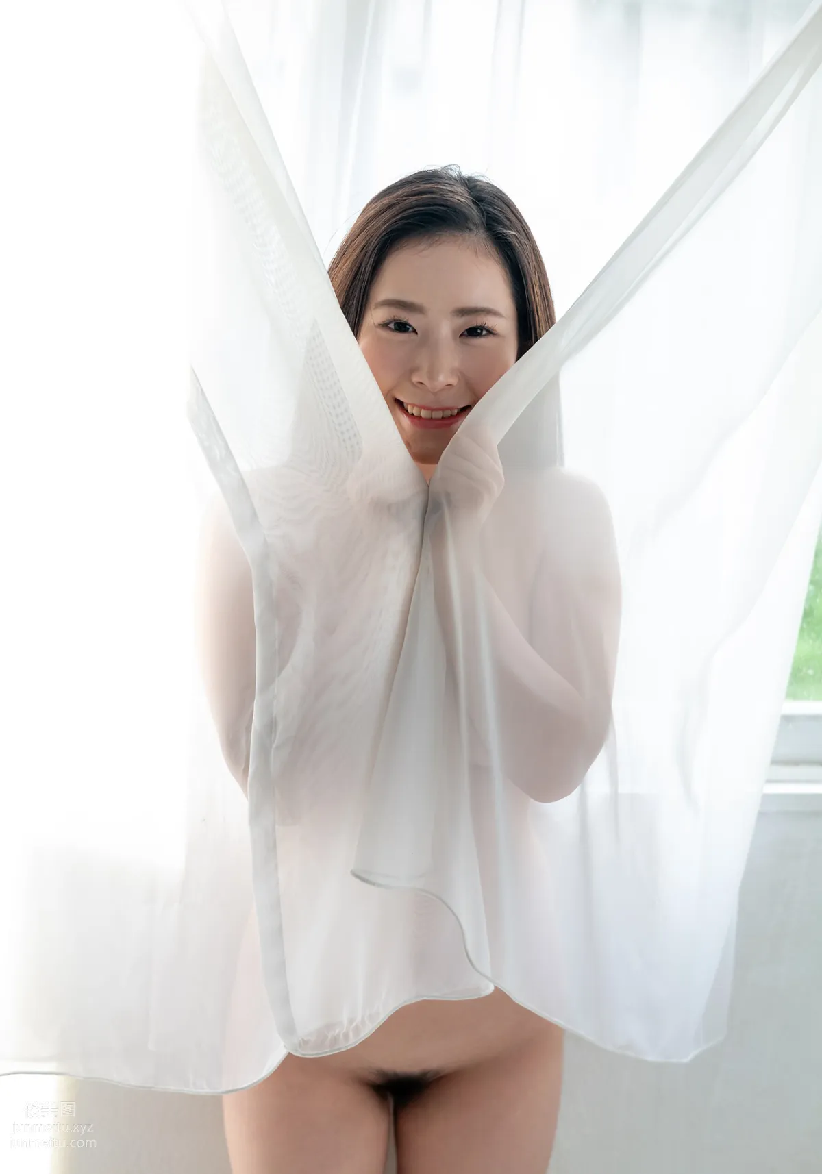 Ena Satsuki: Graphis First Gravure photo 44