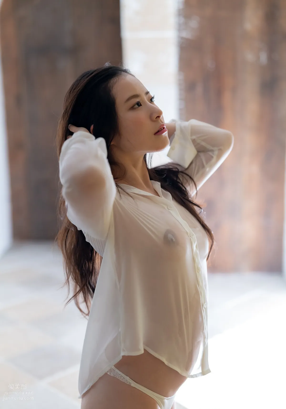 Ena Satsuki: Graphis First Gravure photo 80
