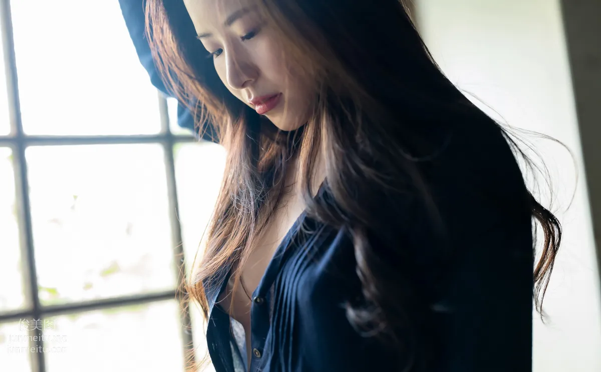 Ena Satsuki: Graphis First Gravure photo 97