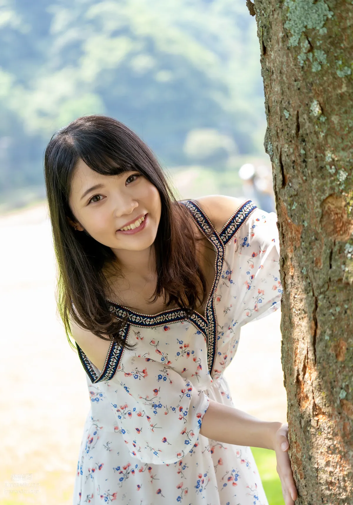 [Graphis] Gals - Ema Futaba 二葉エマ Be natural 9