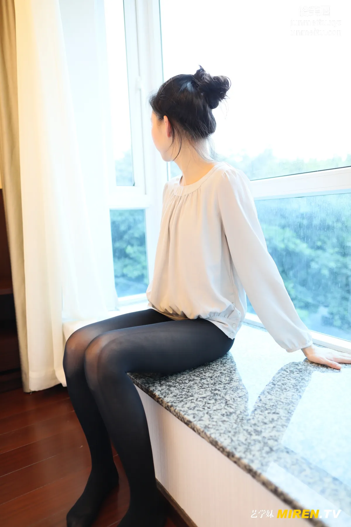ROSI No. 107 photo 2