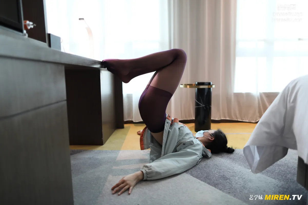 [ROSI藝學妹]2020.11.26 NO.198 81