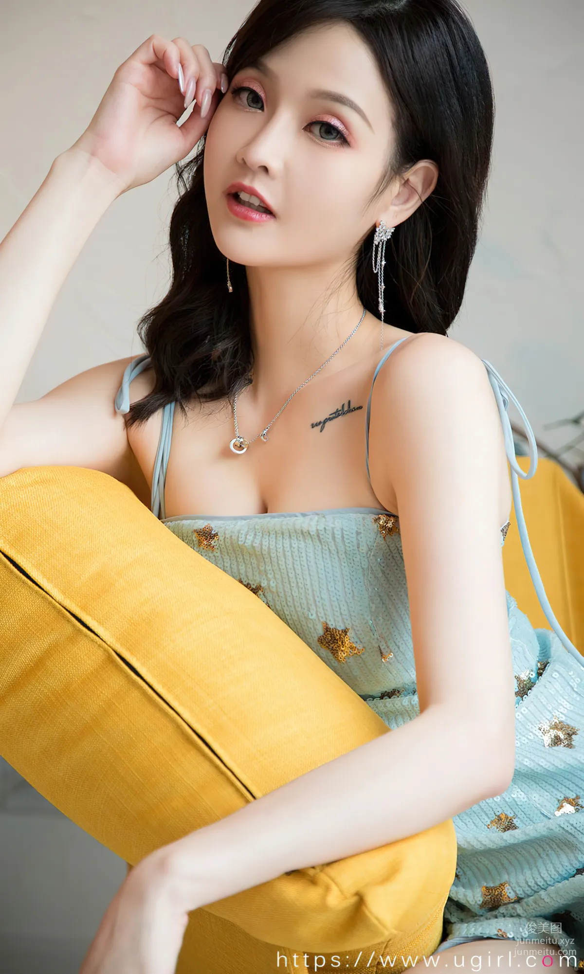 Lu Er: Ugirls App No. 2830 photo 7