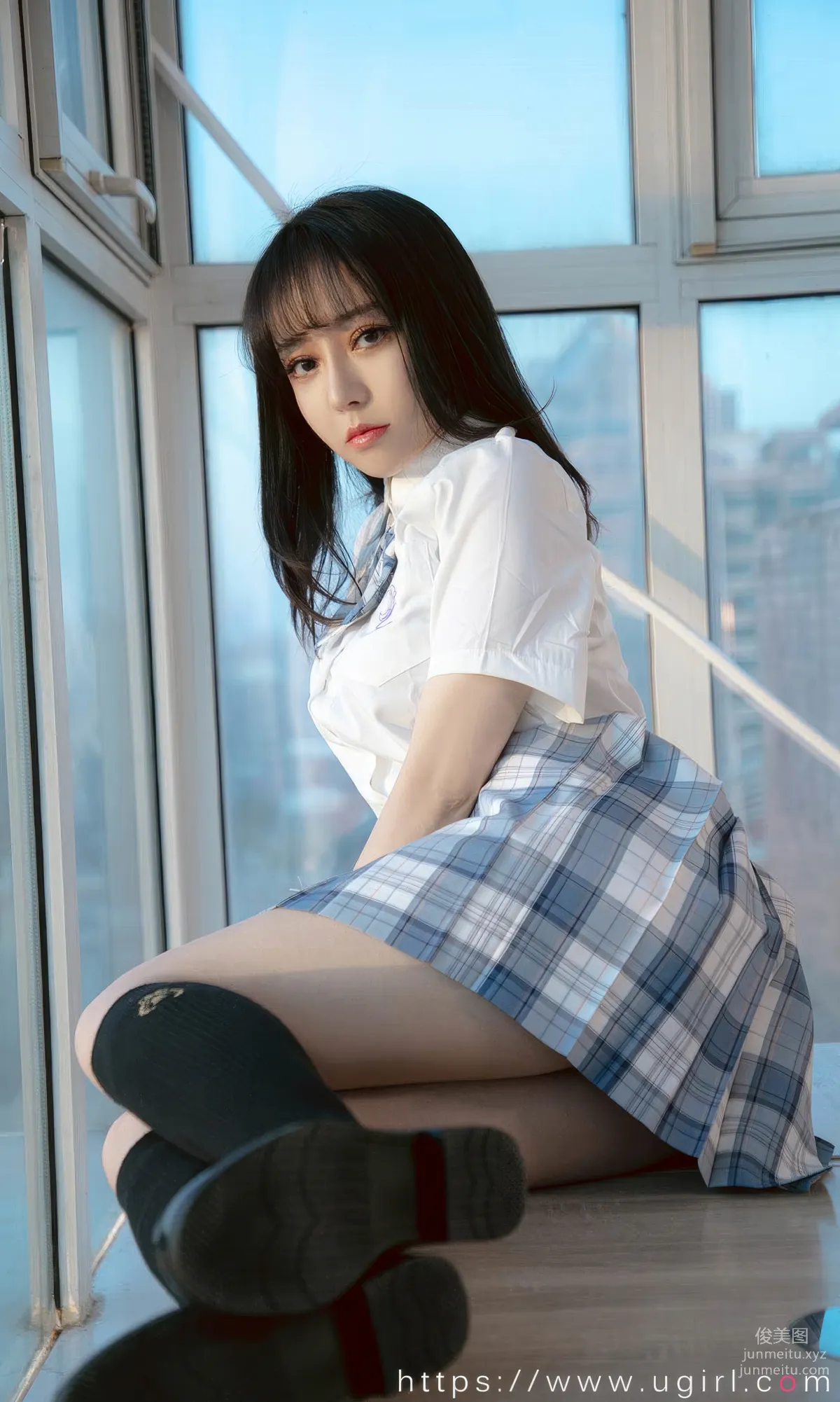 [Ugirls] Ai Youwu No.2929 Bai Yi ada Fragrant Plaid Skirt [35P] photo 16