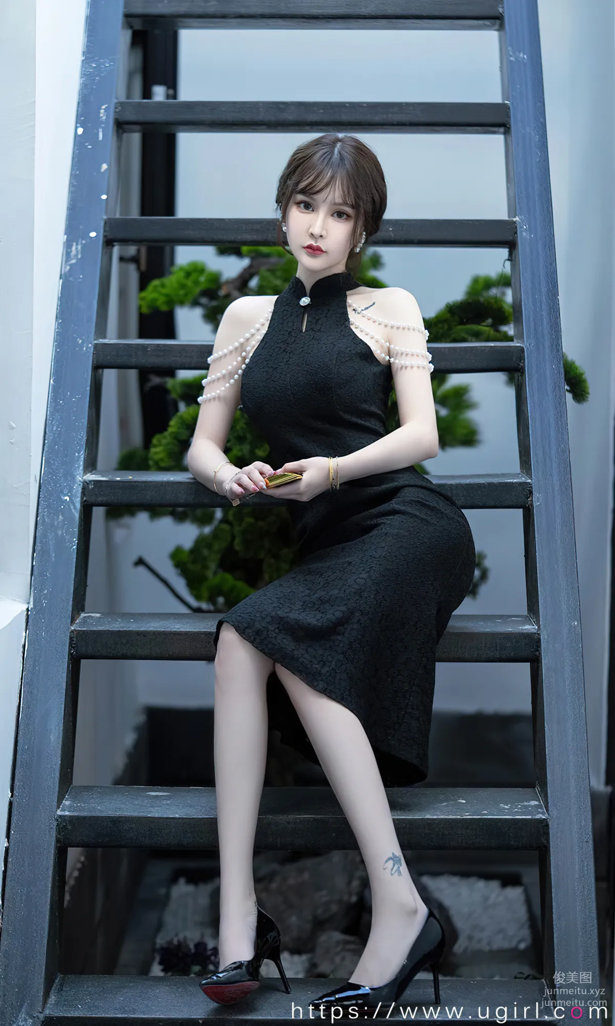 [愛尤物]2023 NO.2722 花遇和風 青樹[35P] 16