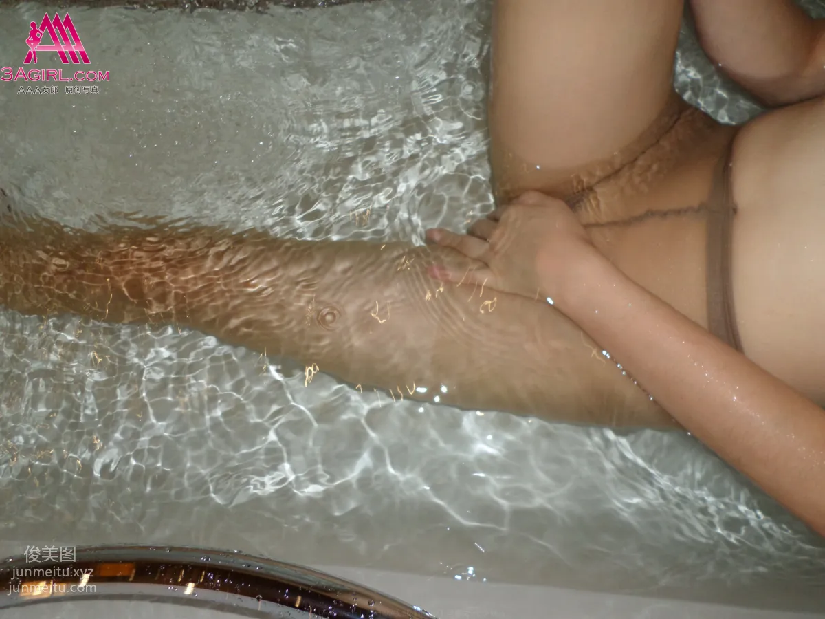 3Agirl No. 049 photo 23