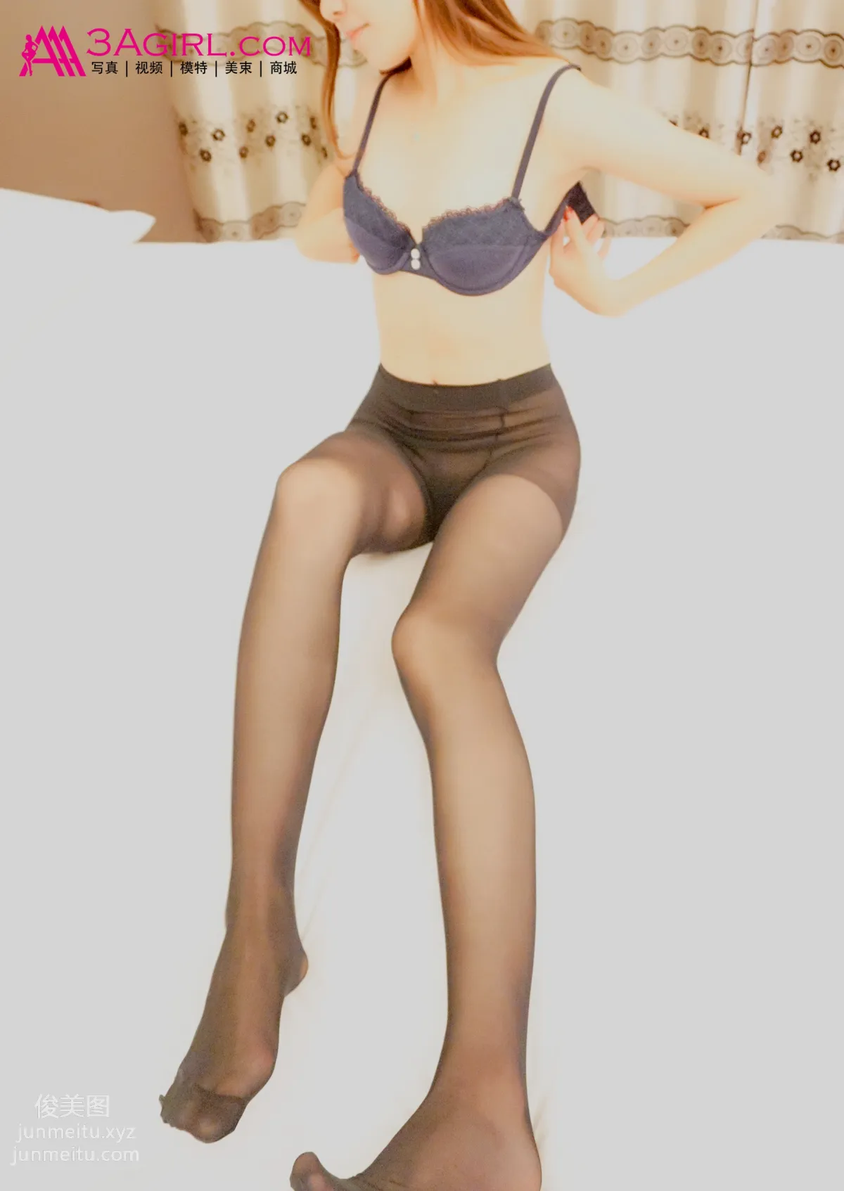 3Agirl No. 529 photo 12