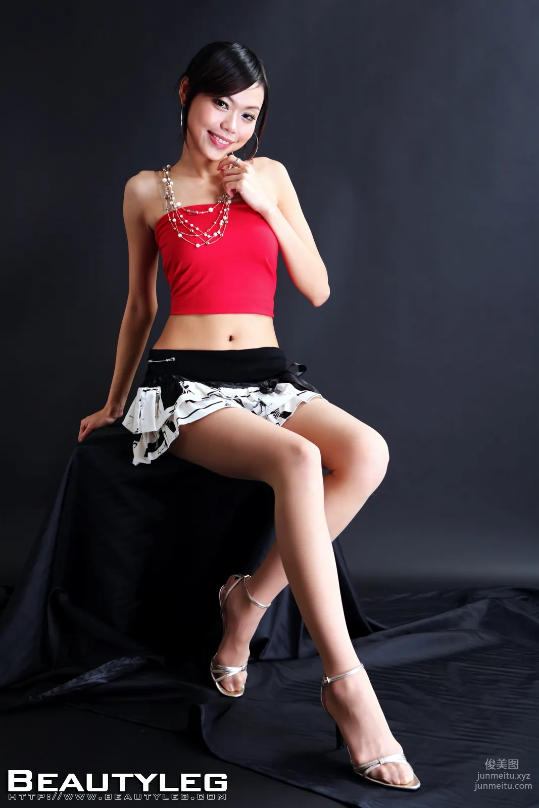 [BEAUTYLEG美腿寫真] 2006.06.02 No.075 Eva 小閃 [136P] 69