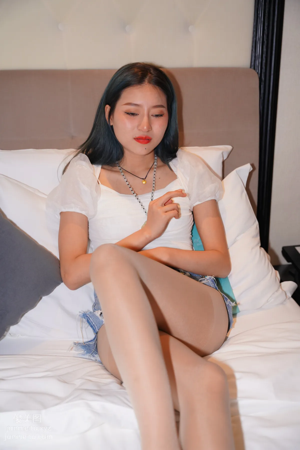 Mojing Street NO.168, Super Top-Grade Nude Stockings Tight Denim Hot Pants [277P] photo 90