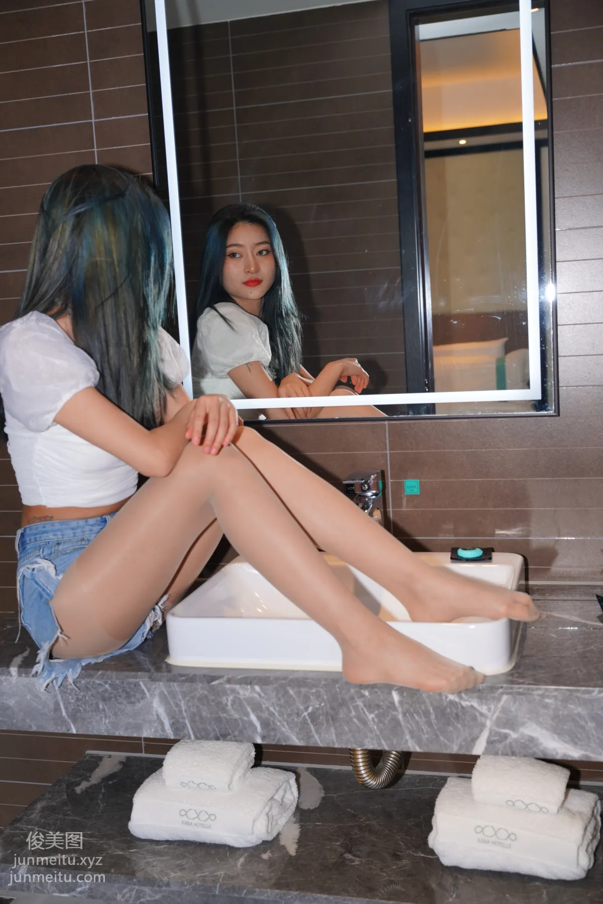 Mojing Street NO.168, Super Top-Grade Nude Stockings Tight Denim Hot Pants [277P] photo 206