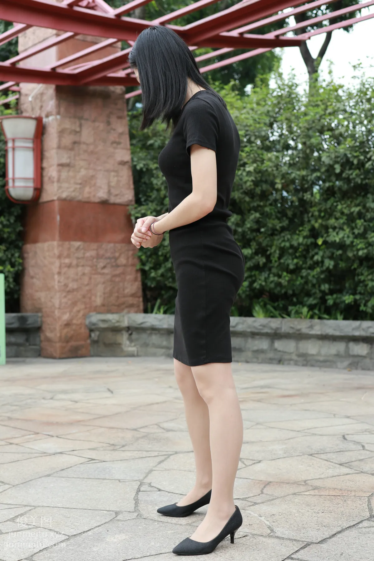 Mojing Street NO.166, High Heels and Sneakers with Stockings Alternating [135P] photo 90