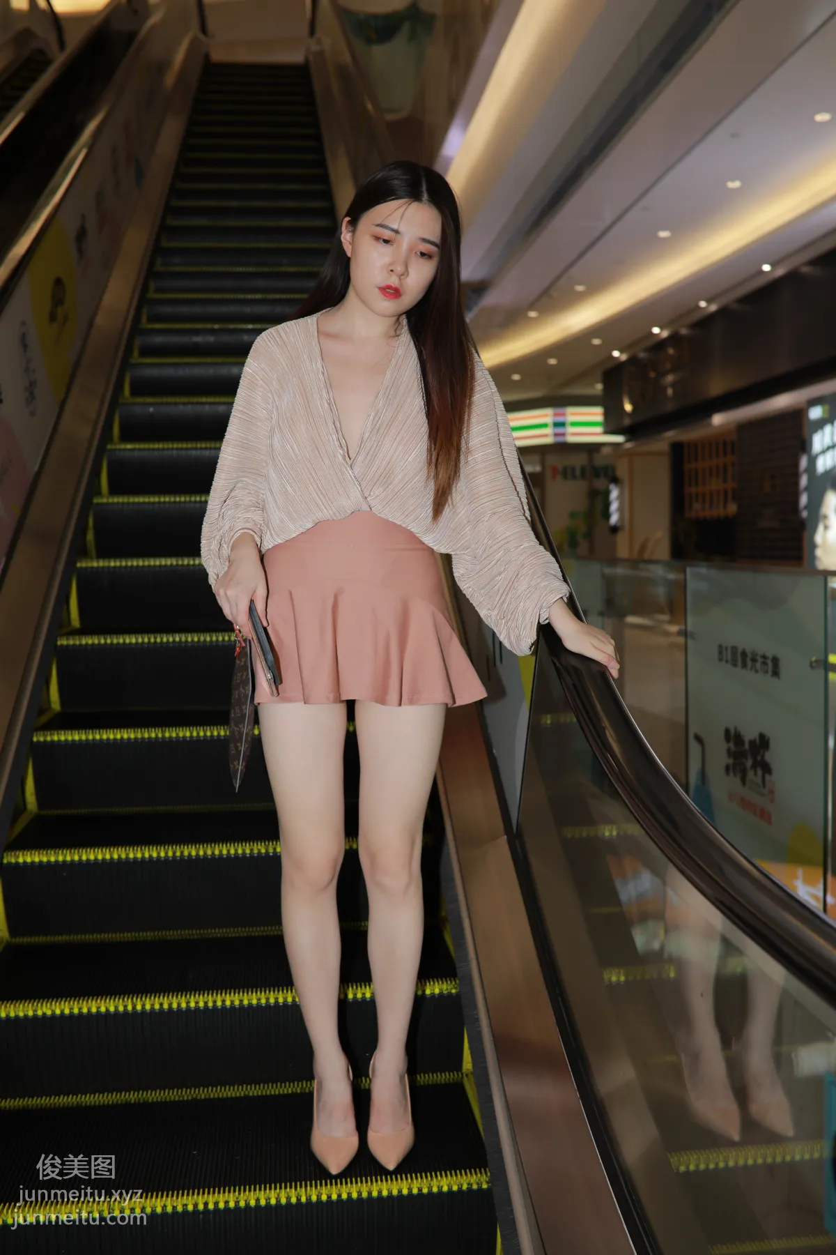 Mojing Street NO.167, Cute Pink Short Skirt Girl [493P] photo 106