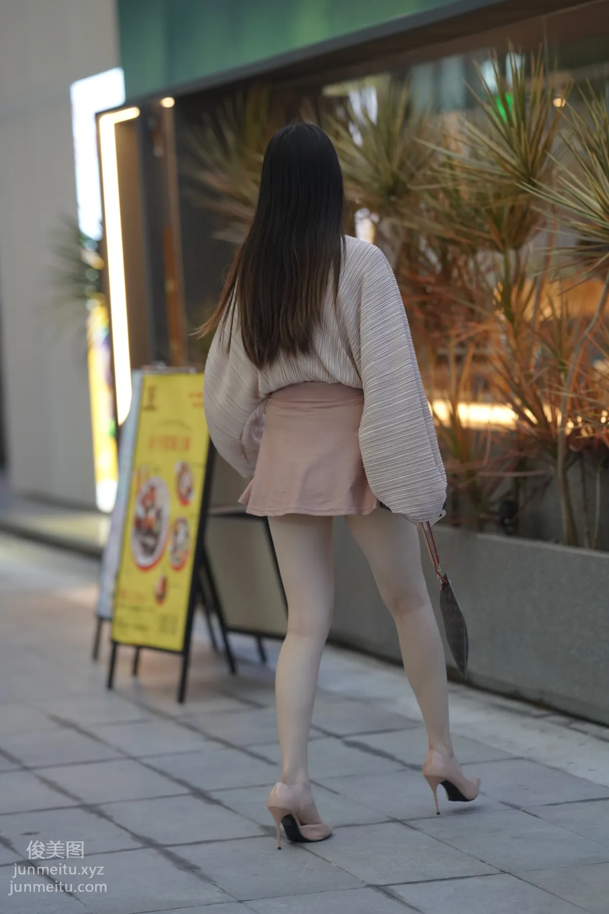 Mojing Street NO.167, Cute Pink Short Skirt Girl [493P] photo 150