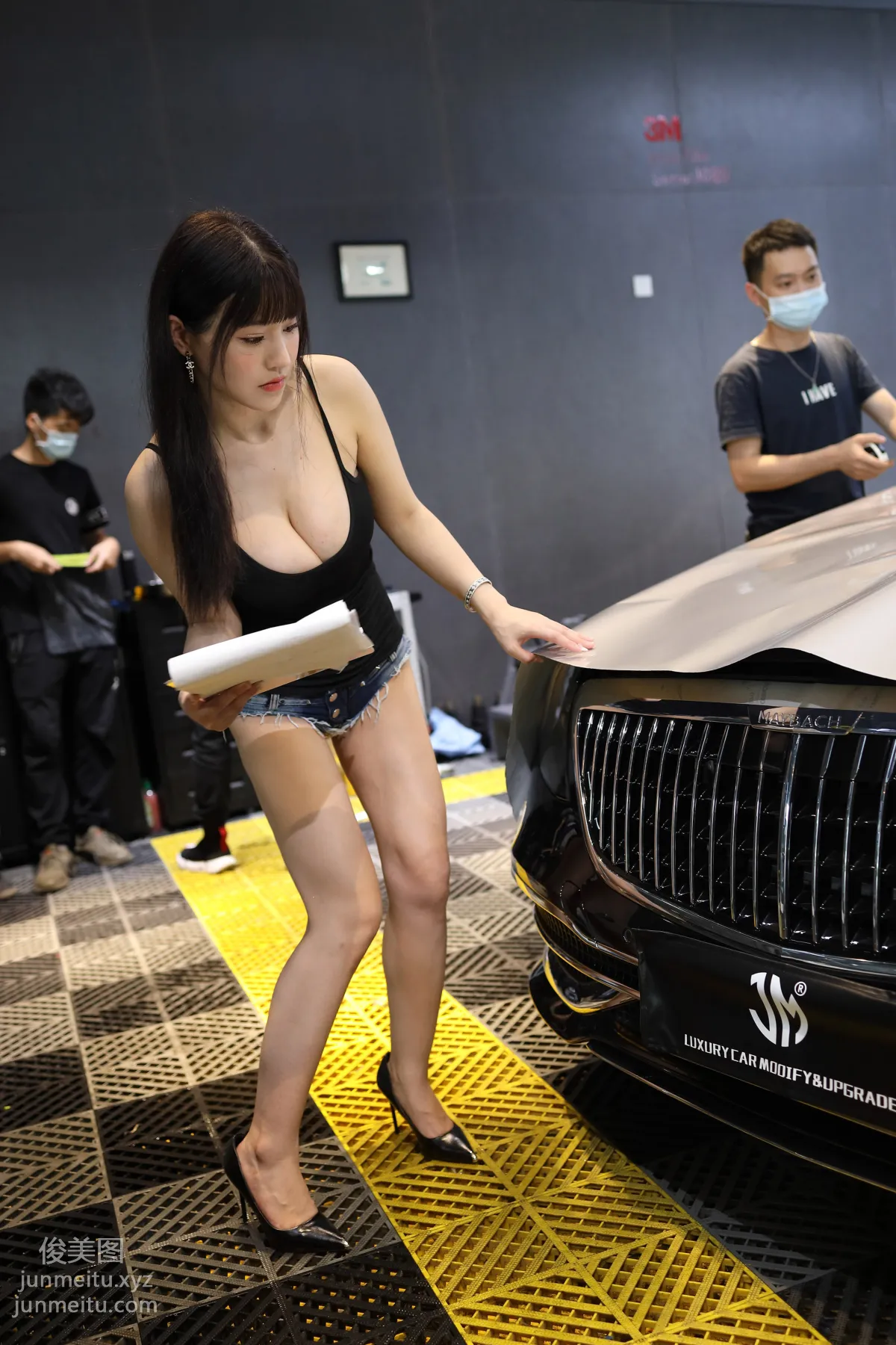 Mojing Street NO.173, The "Dutiful" Female Car Washer [423P] photo 312
