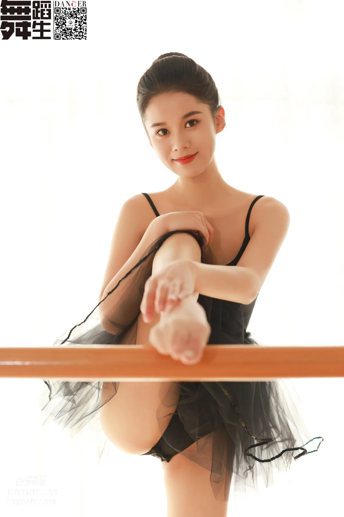 Meng Huan: GALLI photo 11