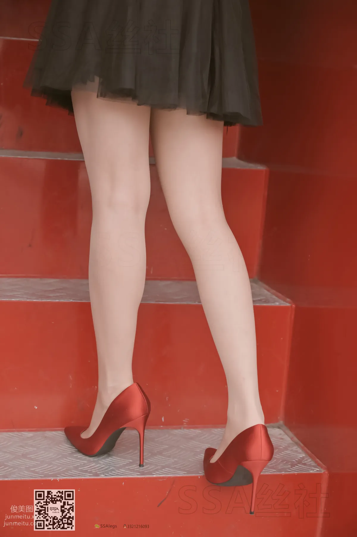 [SSA] Ultra HD Photos NO.097 Xue Li Leg Model Xue Li Street Snap Red High Heels Nude Stockings [120P] photo 6