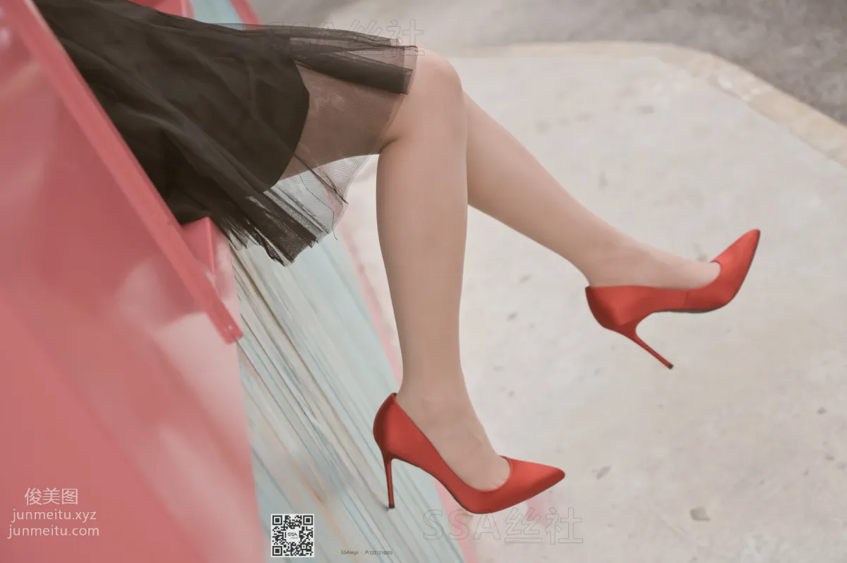 [SSA] Ultra HD Photos NO.097 Xue Li Leg Model Xue Li Street Snap Red High Heels Nude Stockings [120P] photo 20