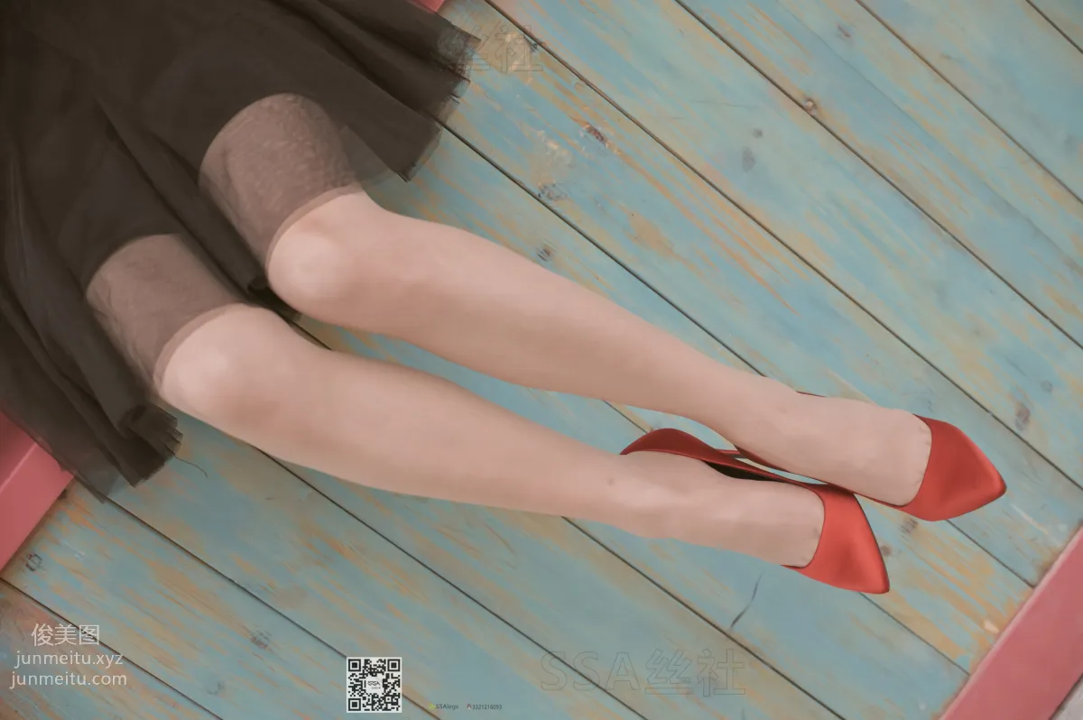[SSA] Ultra HD Photos NO.097 Xue Li Leg Model Xue Li Street Snap Red High Heels Nude Stockings [120P] photo 23