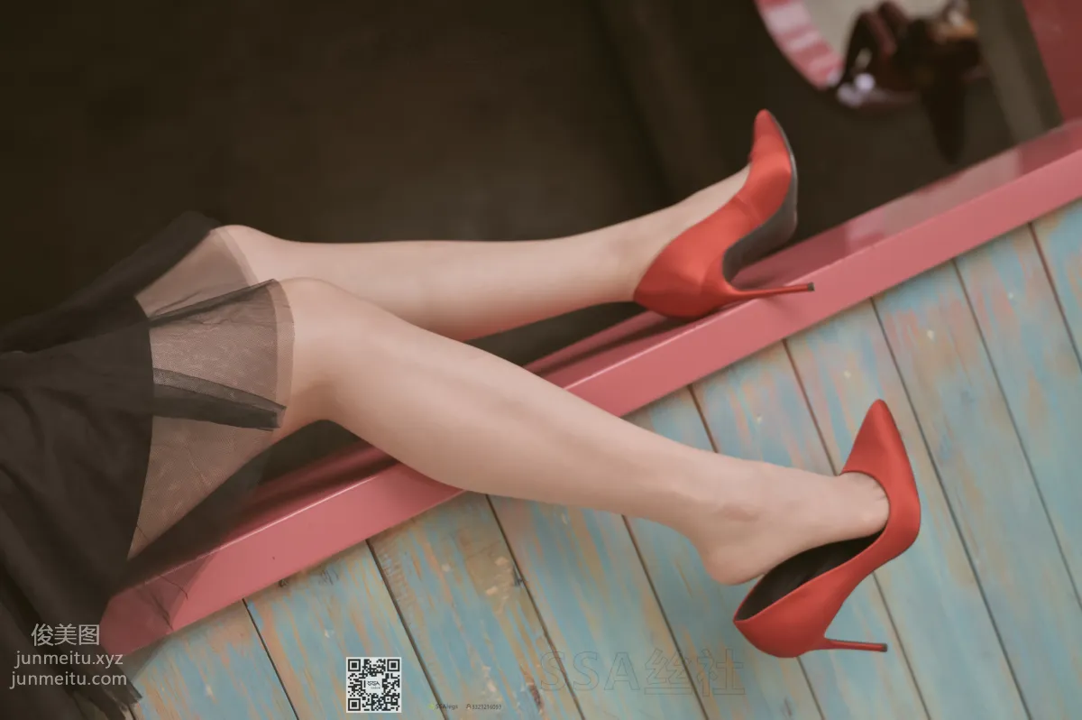 [SSA] Ultra HD Photos NO.097 Xue Li Leg Model Xue Li Street Snap Red High Heels Nude Stockings [120P] photo 33