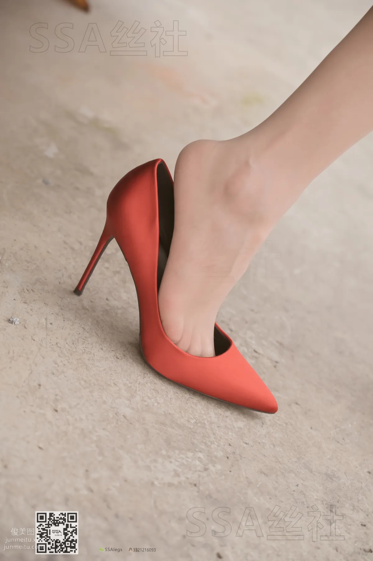 [SSA] Ultra HD Photos NO.097 Xue Li Leg Model Xue Li Street Snap Red High Heels Nude Stockings [120P] photo 72