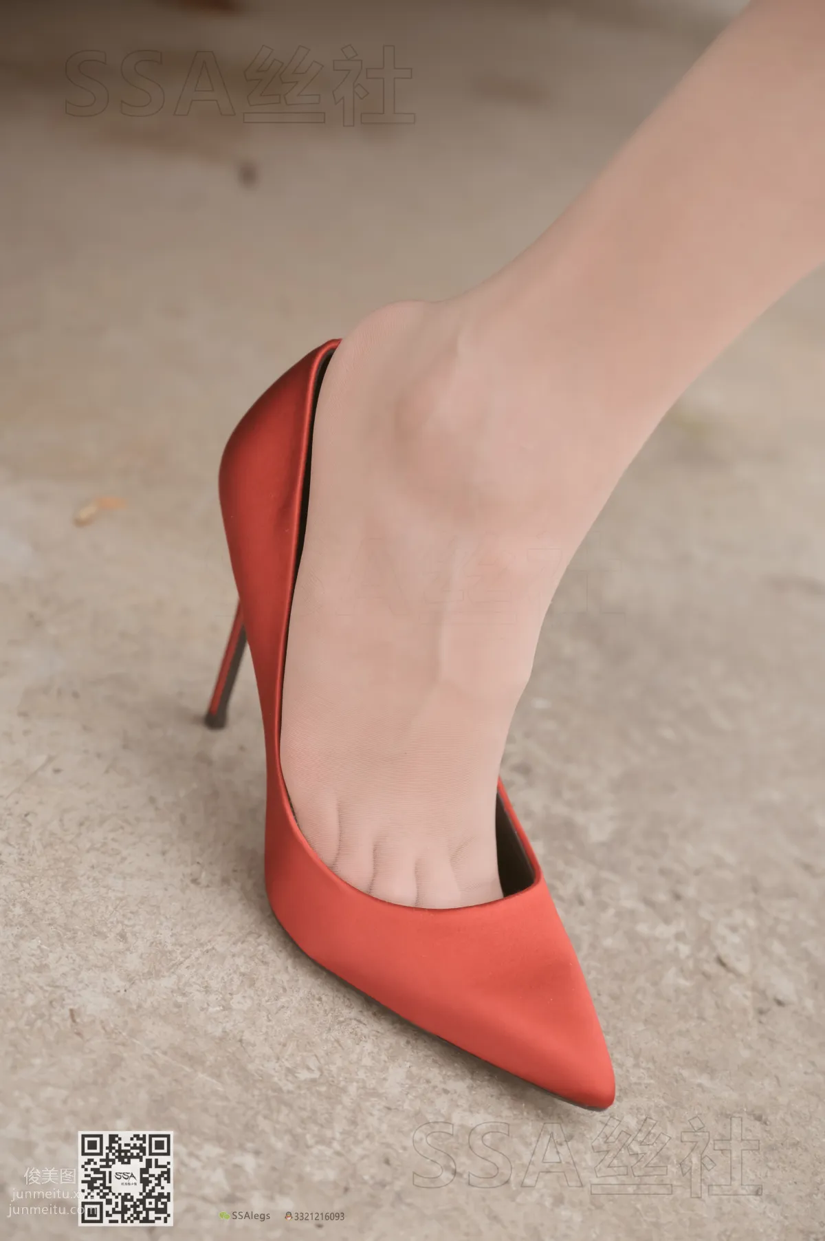 [SSA] Ultra HD Photos NO.097 Xue Li Leg Model Xue Li Street Snap Red High Heels Nude Stockings [120P] photo 73