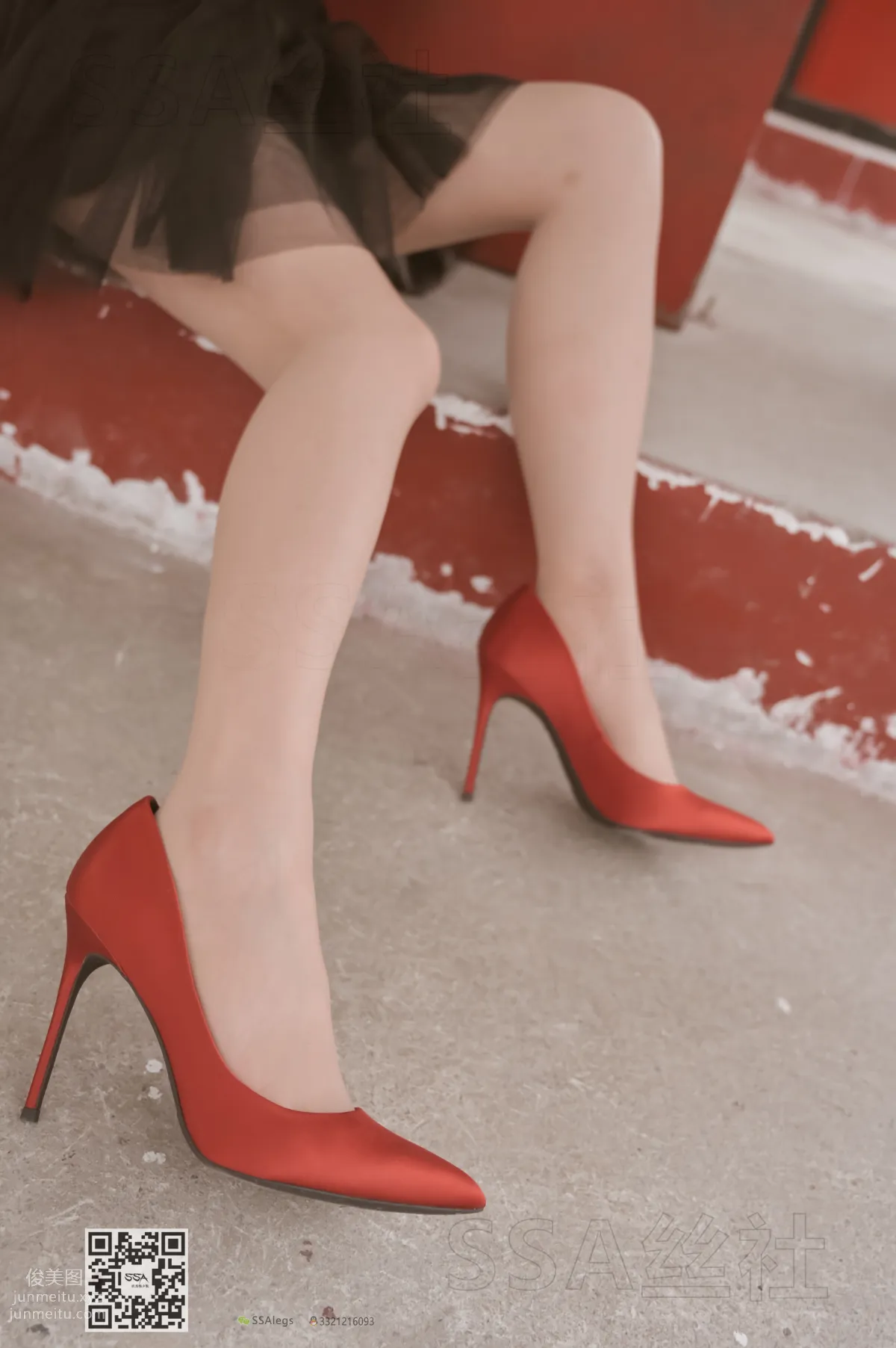 [SSA] Ultra HD Photos NO.097 Xue Li Leg Model Xue Li Street Snap Red High Heels Nude Stockings [120P] photo 94