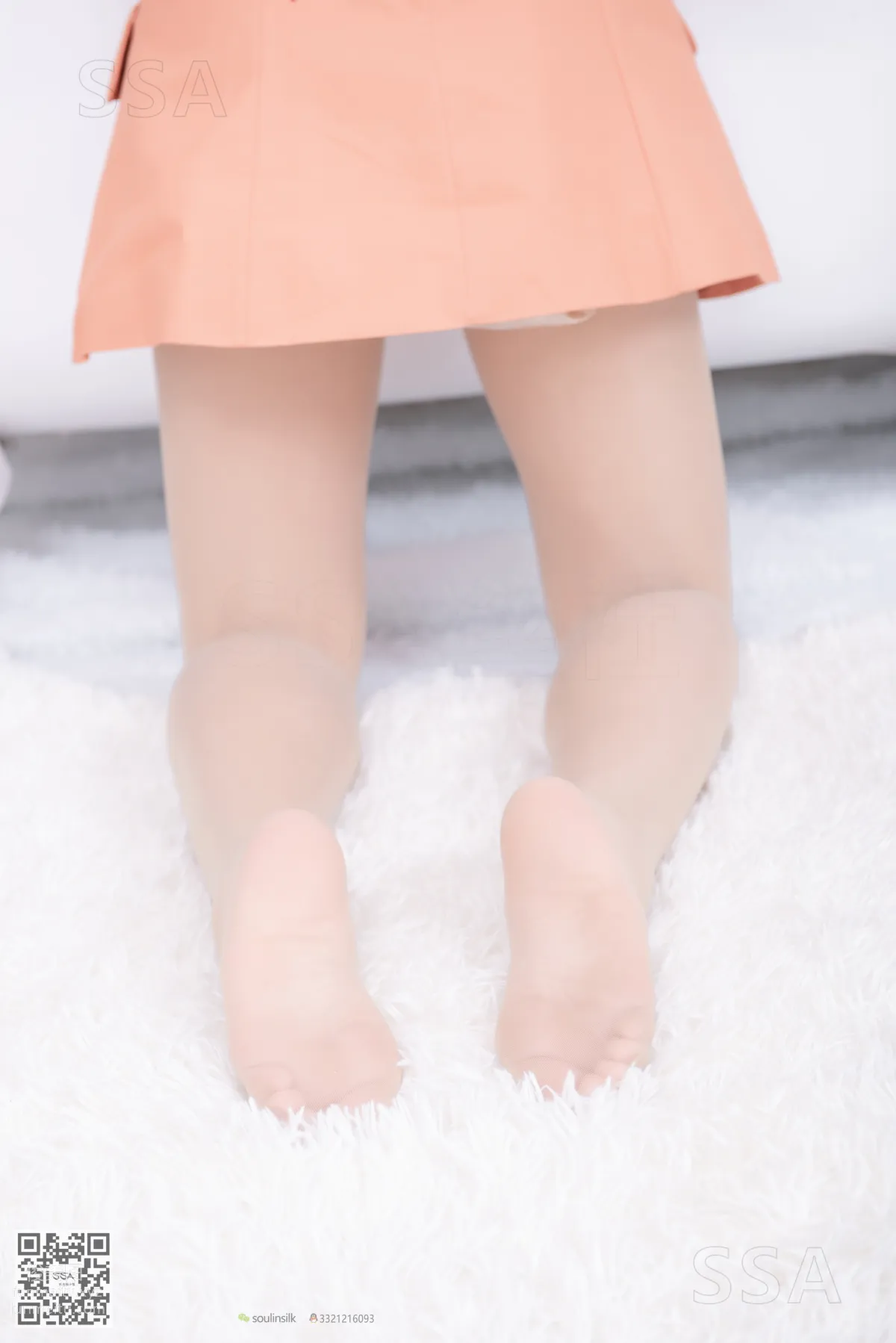 [SSA] Ultra HD Photo Set NO.186 Rong Rong, Home Hip-Length Short Skirt and Skin-Tone Stockings Styling Demonstration [149P] photo 84