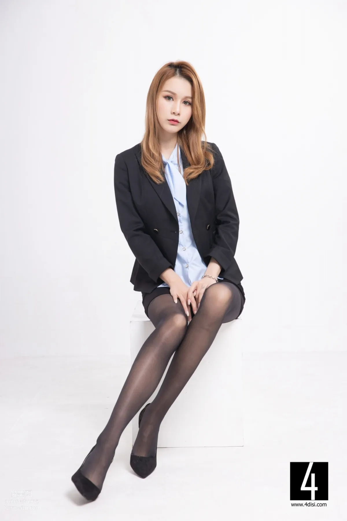 DISI No. 011 photo 6