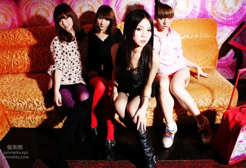 MTZ Legs 15: KTV Barbie Delivery photo 1