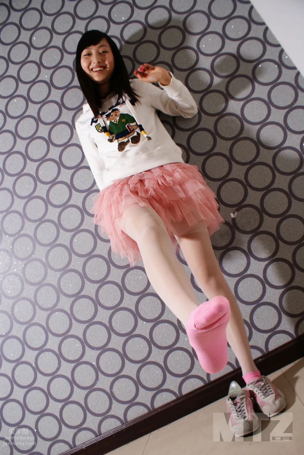 MTZ No. 02 photo 2
