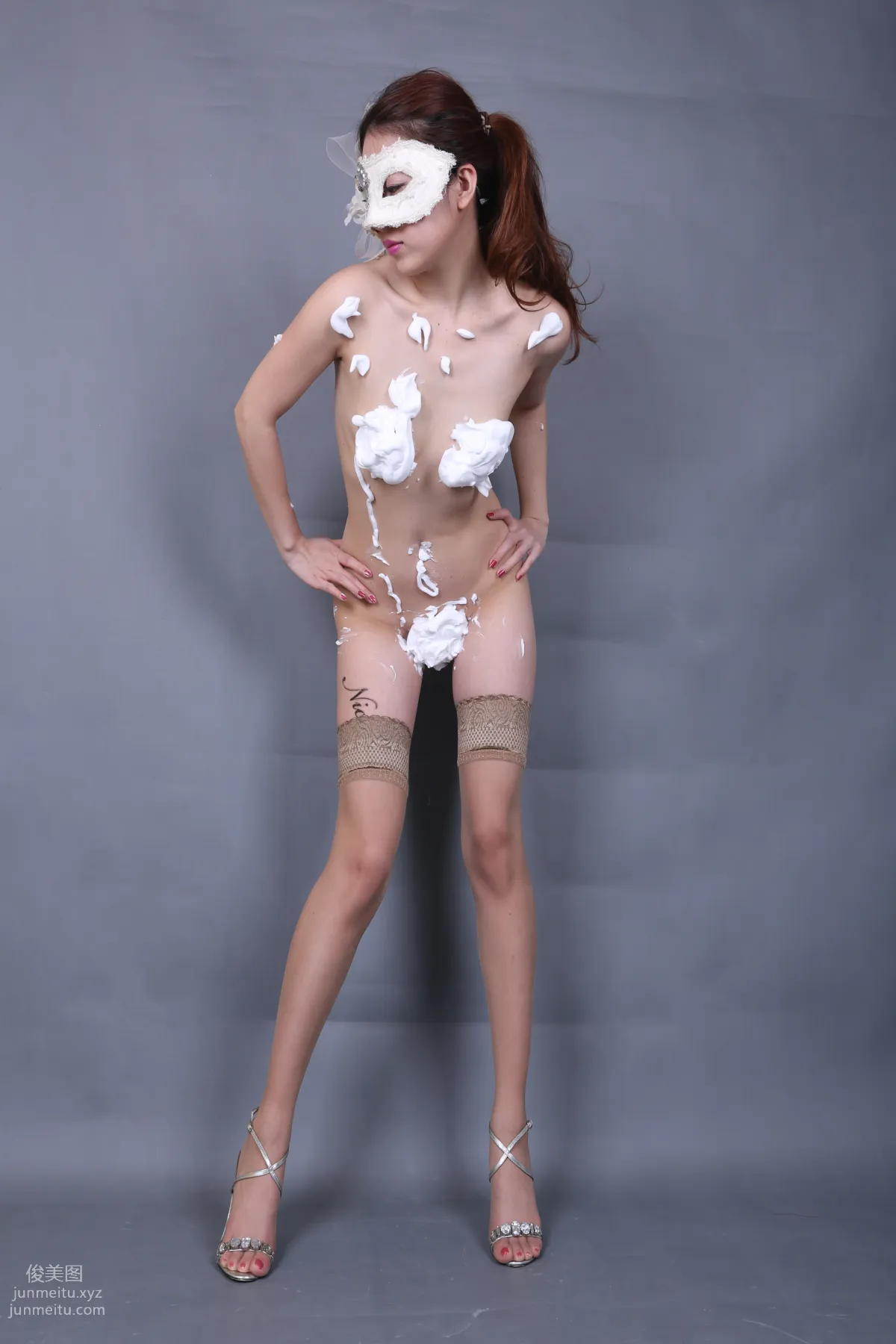 [Nicole Feet] NO.007 Studio Shoot, Long Legs, High Heels and an Extremely Good Figure [164P] photo 12