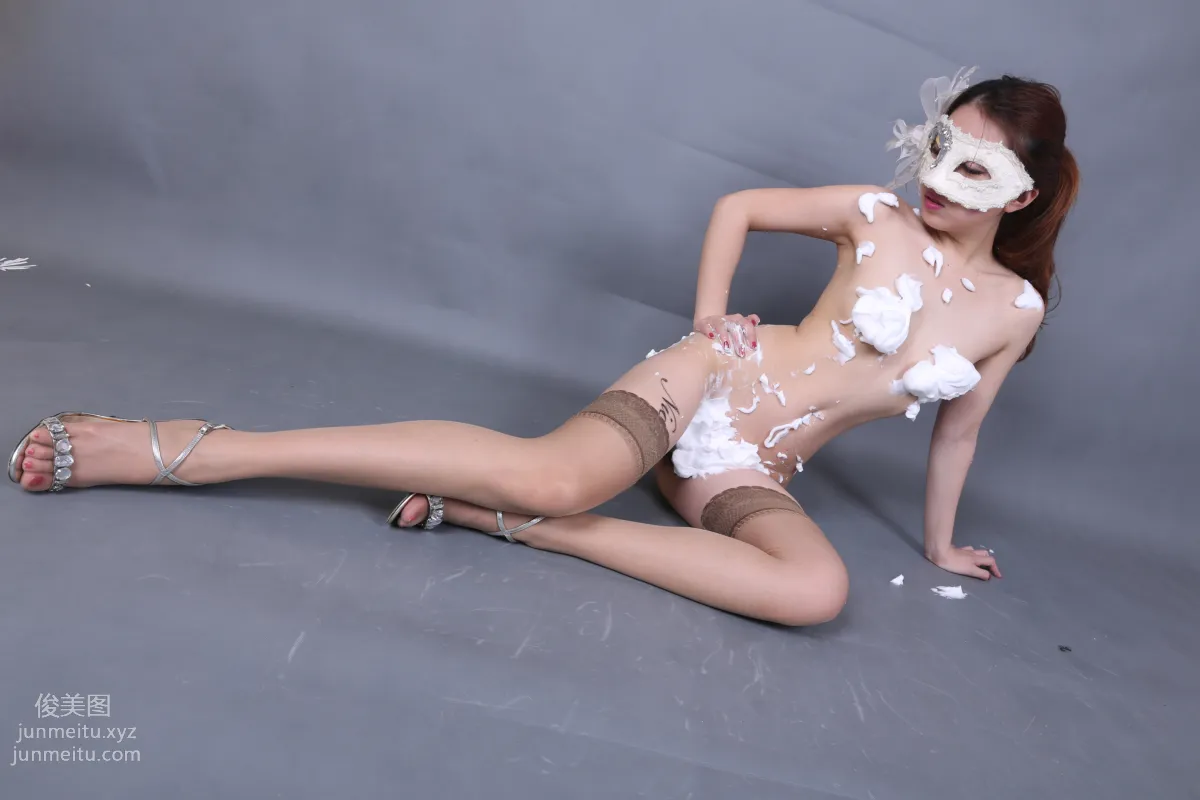 [Nicole Feet] NO.007 Studio Shoot, Long Legs, High Heels and an Extremely Good Figure [164P] photo 49