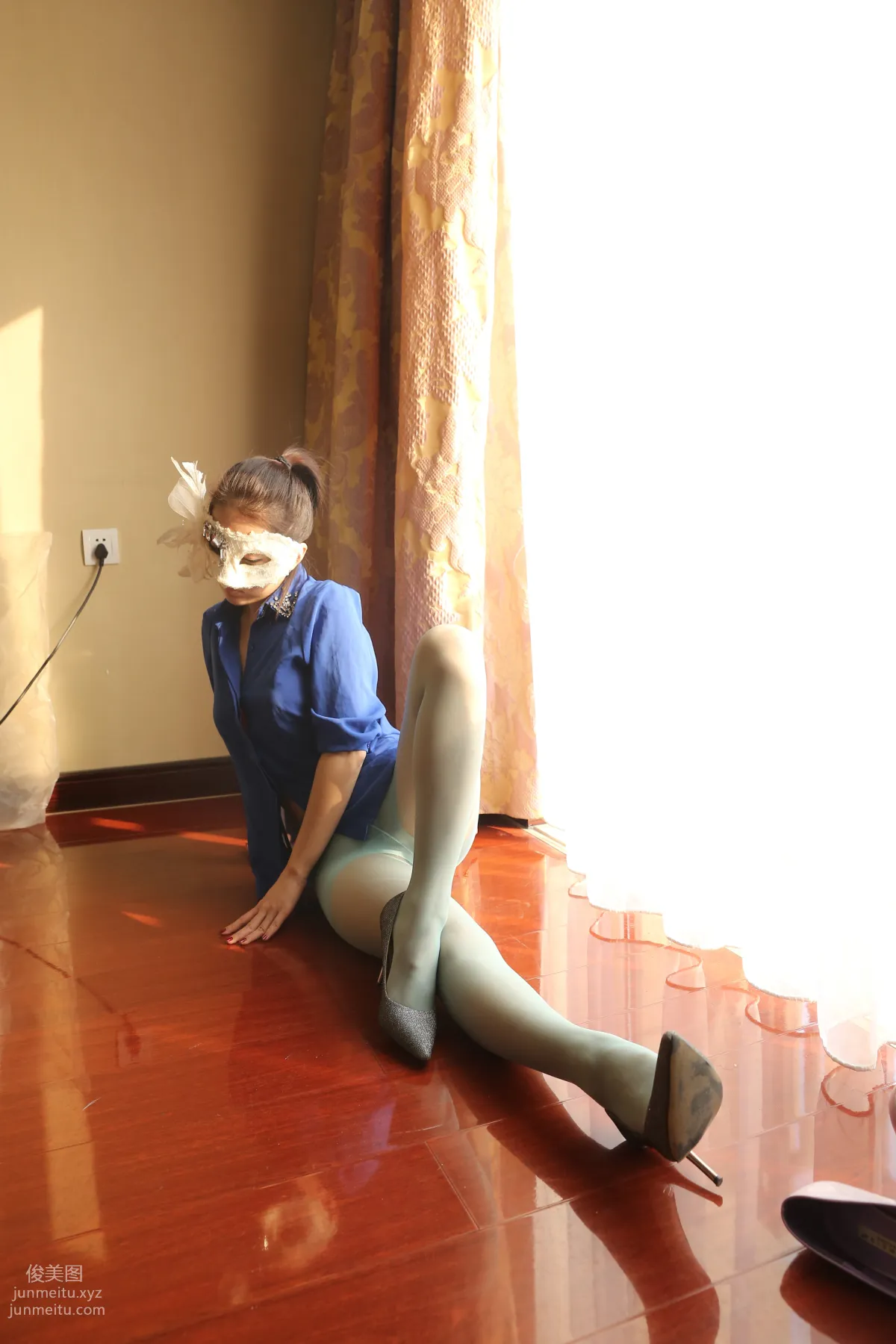 [Nicole Feet] NO.017 Indoor 3, Beautiful Silk Legs [71P] photo 8