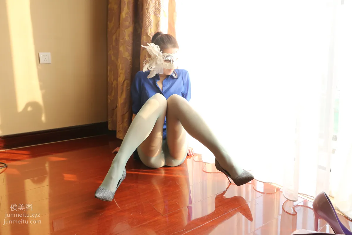 [Nicole Feet] NO.017 Indoor 3, Beautiful Silk Legs [71P] photo 13
