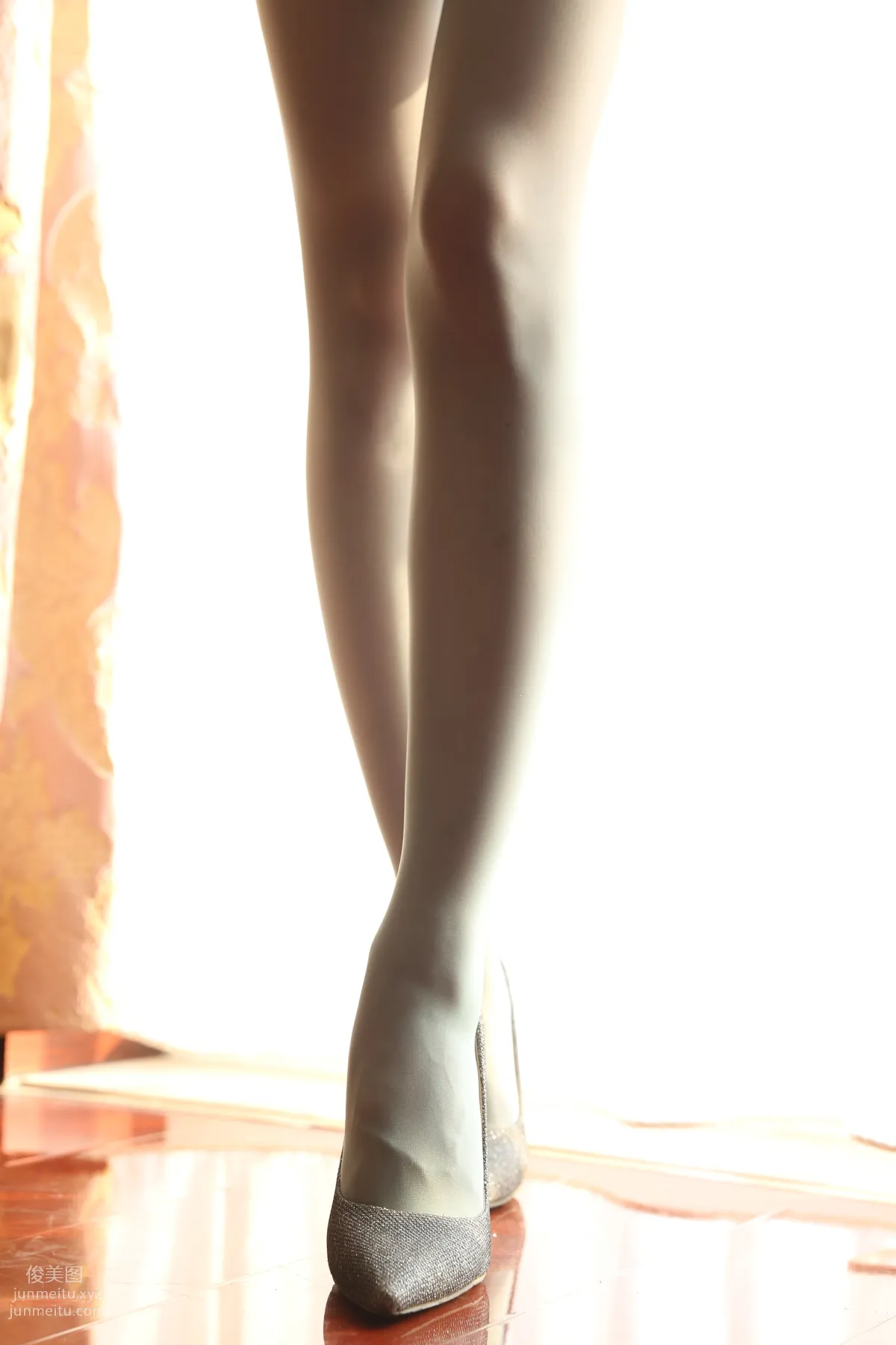 [Nicole Feet] NO.017 Indoor 3, Beautiful Silk Legs [71P] photo 66