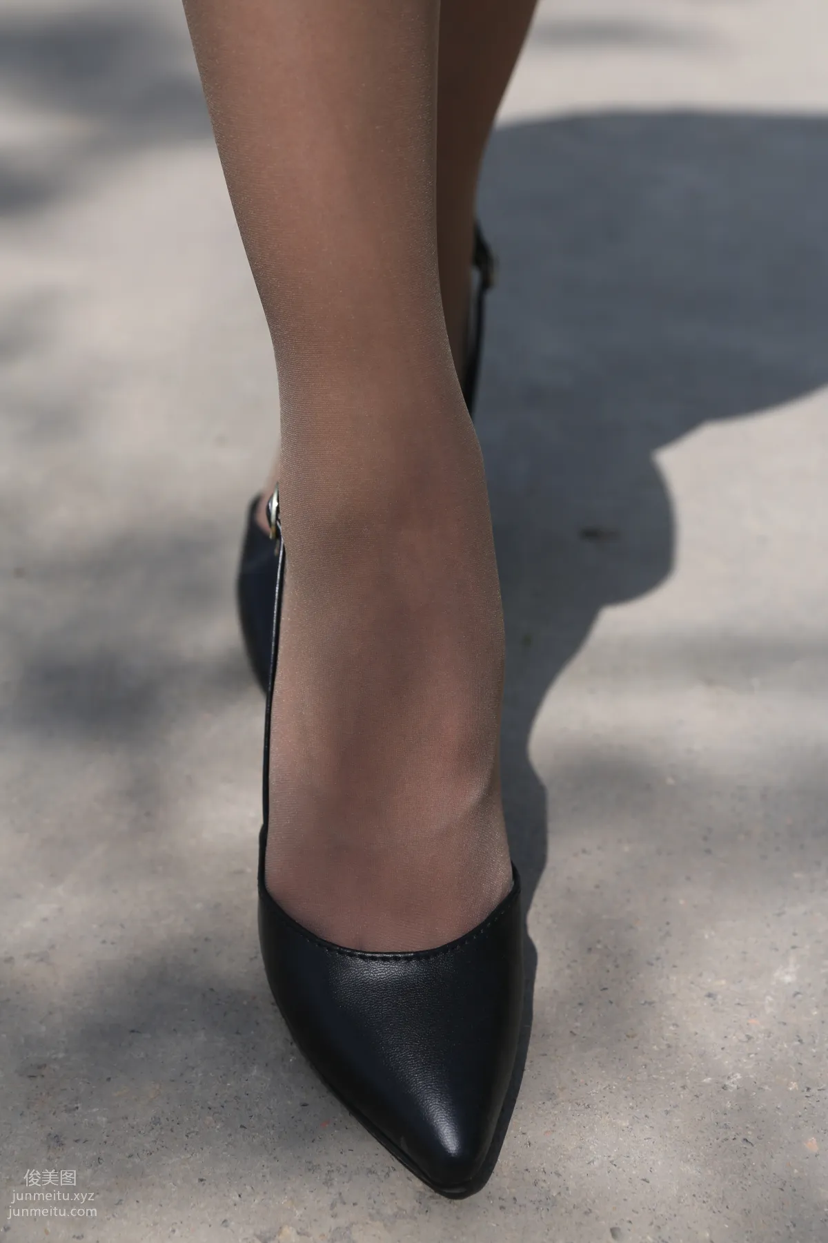 [Nicole Feet] NO.006 Park 2, Gray and Colorful Stockings [144P] photo 7