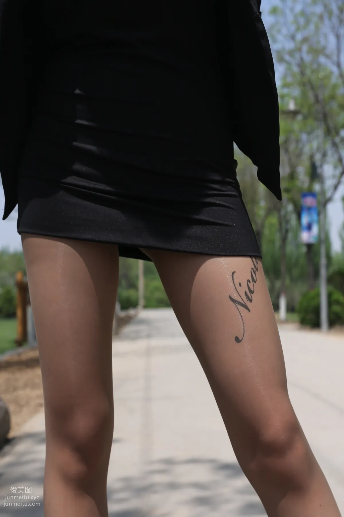 [Nicole Feet] NO.006 Park 2, Gray and Colorful Stockings [144P] photo 8