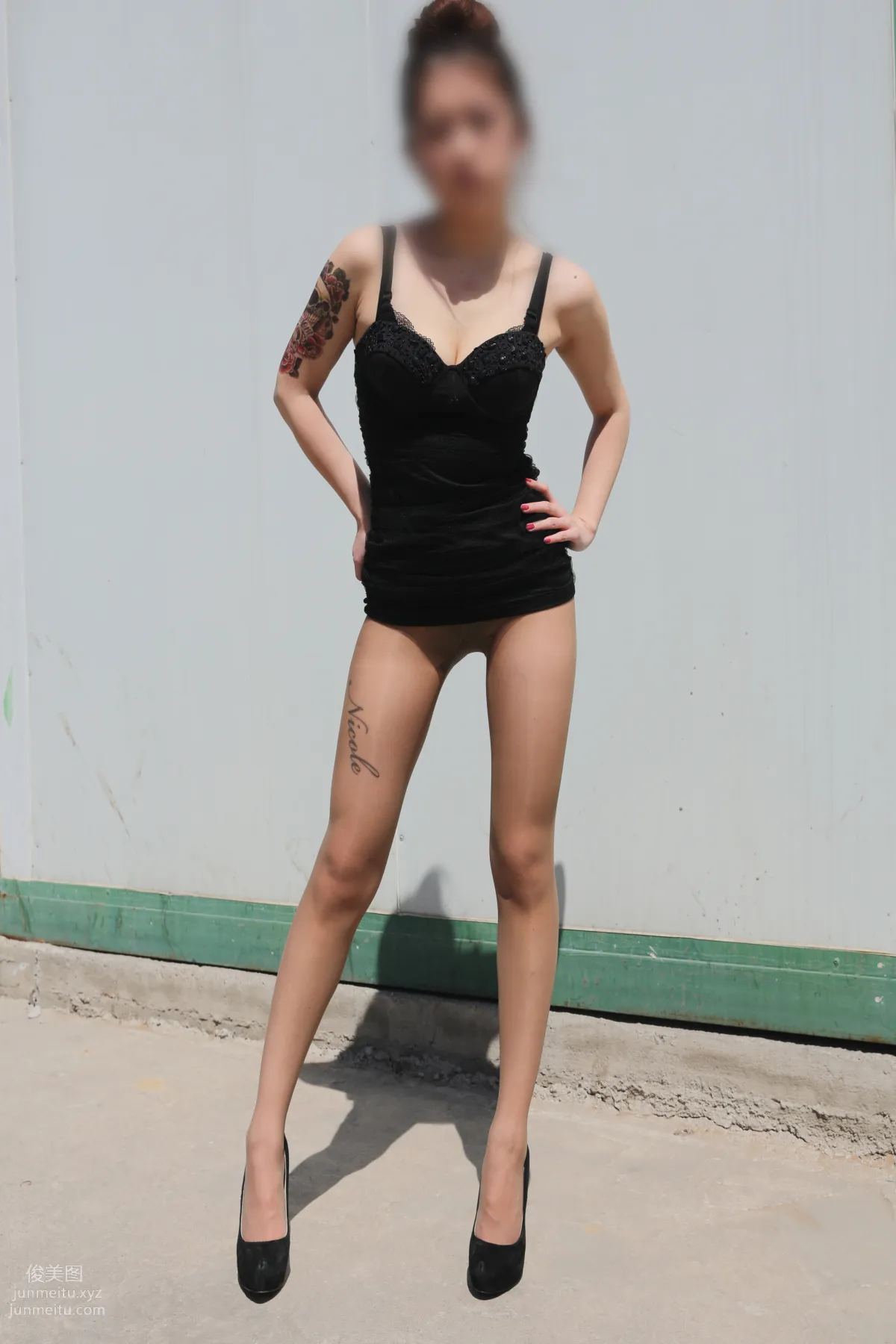 [Nicole Feet] NO.001 Factory Area 1, Shiny Stockings [116P] photo 6